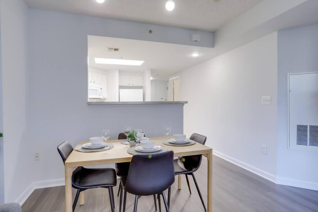 Sensational 1 Bedroom Condo At Ballston Place With Gym Arlington Dış mekan fotoğraf