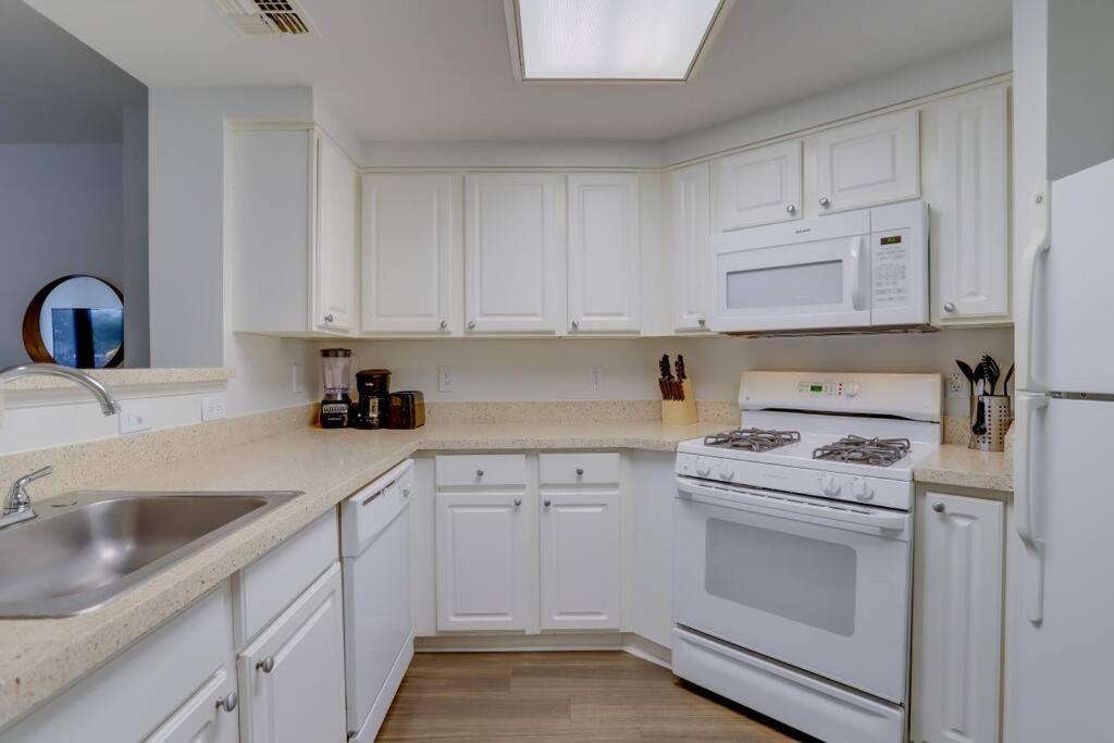 Sensational 1 Bedroom Condo At Ballston Place With Gym Arlington Dış mekan fotoğraf